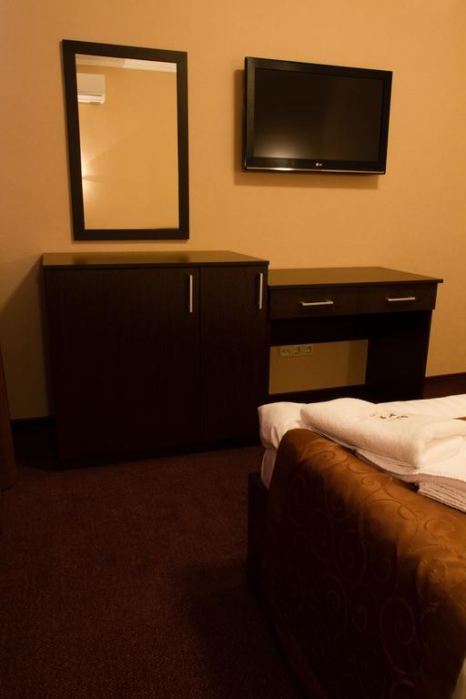 Grand Sport Hotel Brovary Quarto foto
